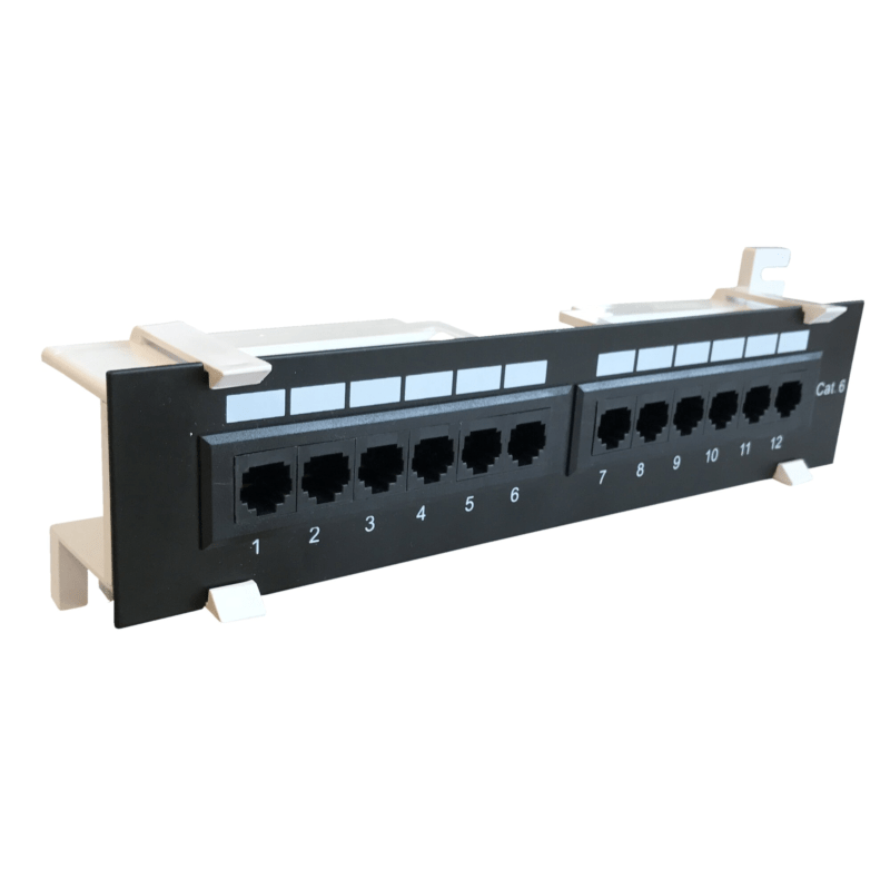 CAT6 UTP väggmonterad patchpanel - 12 portar