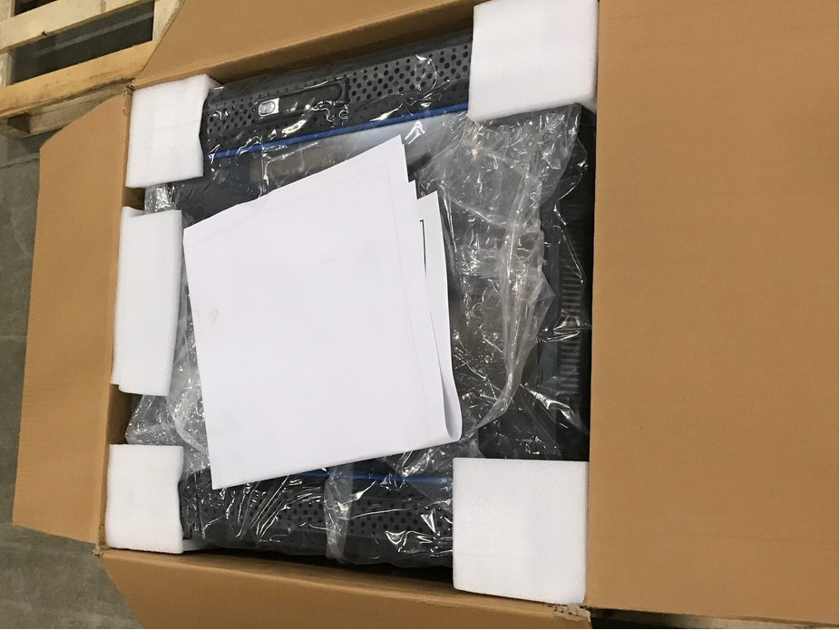 väggskåp packat
